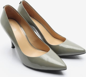 Michael Kors Pumps 39 in Grau: Vorderseite