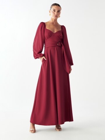 Willa Φόρεμα 'Knoll' σε κόκκινο