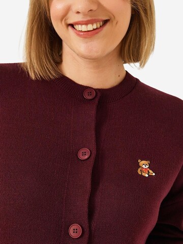 Cardigan Bianco Lucci en rouge