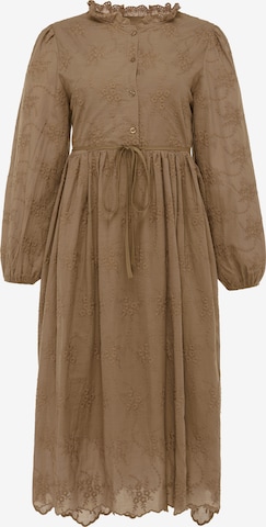 Robe Usha en marron : devant