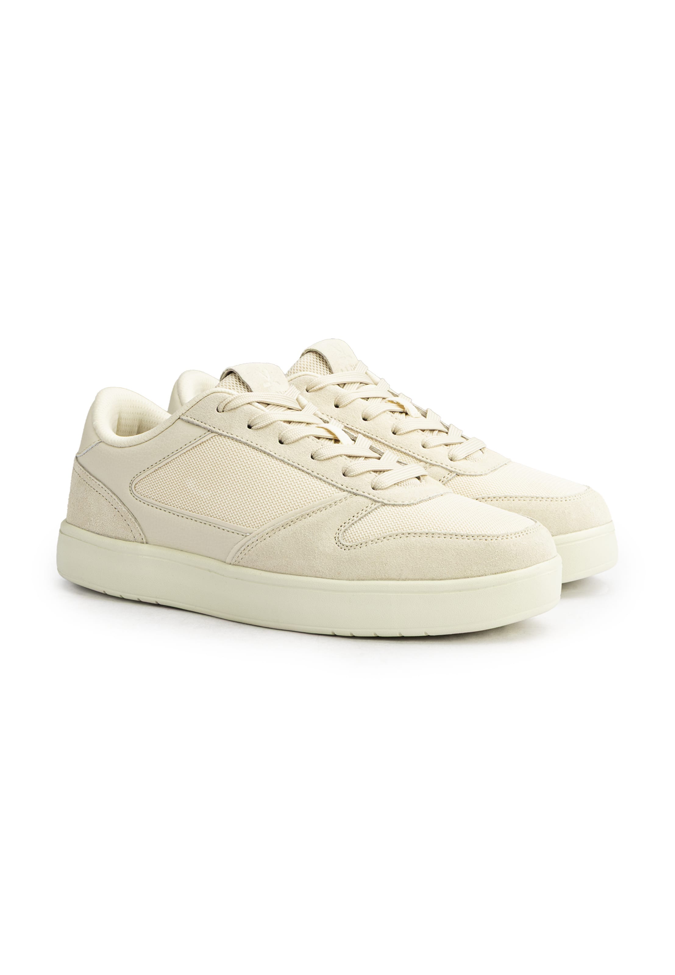 Chaussure à lacets LLOYD en blanc