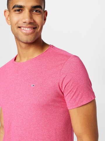 Tommy Jeans T-Shirt 'JASPE' in Pink