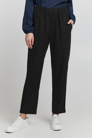 Oxmo Regular Pants in Black: front