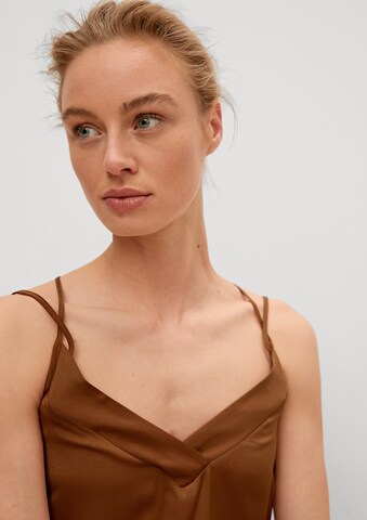 COMMA Top in Brown