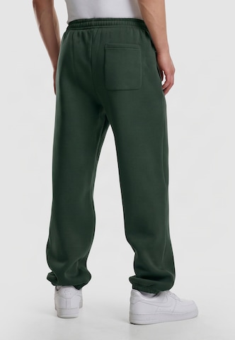 Loosefit Pantaloni di Urban Classics in verde