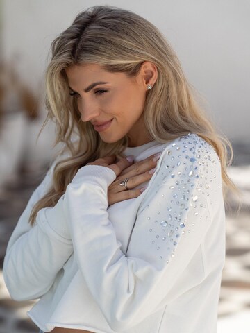 MYLAVIE Sweatshirt in White