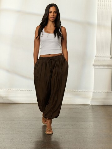 Next Конический (Tapered) Штаны в Коричневый