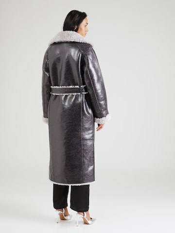 Urban Code Χειμερινό παλτό σε μαύρο