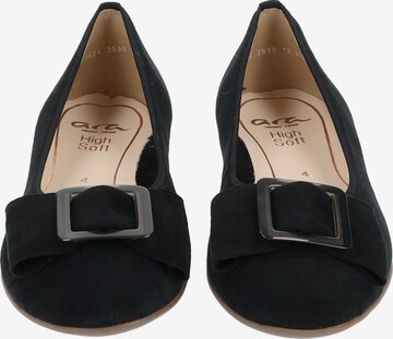 ARA Ballet Flats in Black