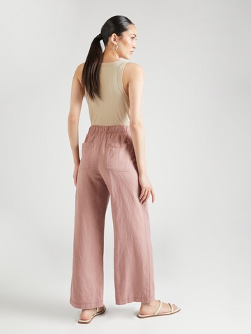 Wide leg Pantaloni de la GAP pe roșu