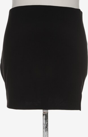 Monki Skirt in XL in Black: front