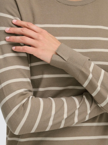 Pull-over 'FKEANA' Oxmo en beige