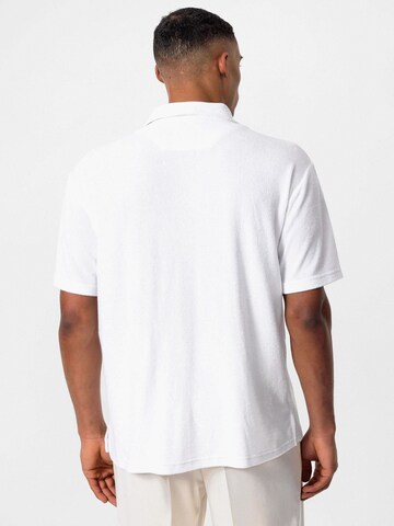 Antioch Regular fit Button Up Shirt in White