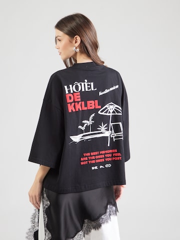 T-shirt 'Vacation' Karo Kauer en noir : devant
