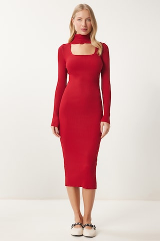 Happiness İstanbul Kleid in Rot: Vorderseite