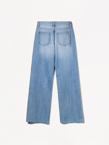 Bershka Regularen Kavbojke | modra barva