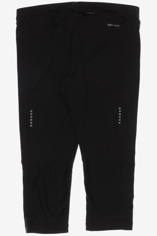 NIKE Shorts in M in Black