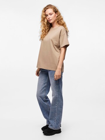 T-shirt 'SKYLAR' PIECES en beige