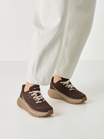 Baskets basses Tamaris en marron