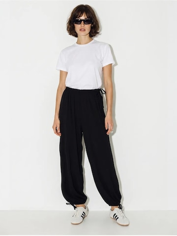 Effilé Pantalon Bianco Lucci en noir