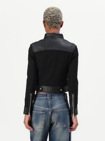 PINKO Демисезонная куртка в Черный