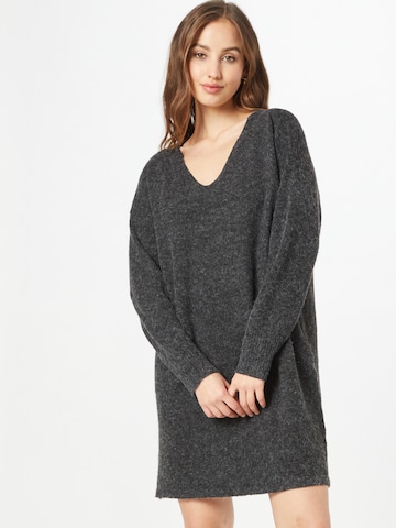 Robes en maille 'DOFFY' VERO MODA en gris : devant