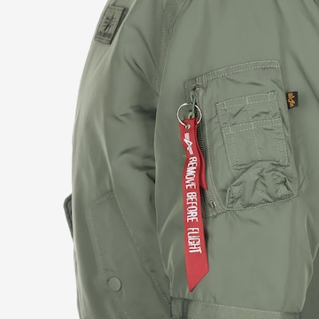 zaļš ALPHA INDUSTRIES Standarta piegriezums Starpsezonu jaka