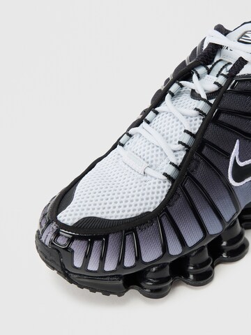 Nike Sportswear Сникърси 'Shox' в черно