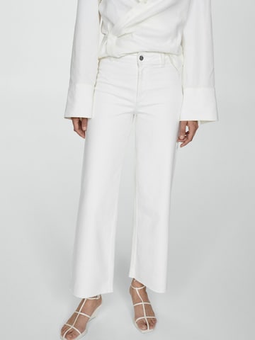 MANGO Wide Leg Jeans 'Catherin' in Weiß: Vorderseite