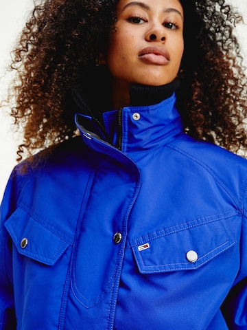 Tommy Jeans Jacke in Blau