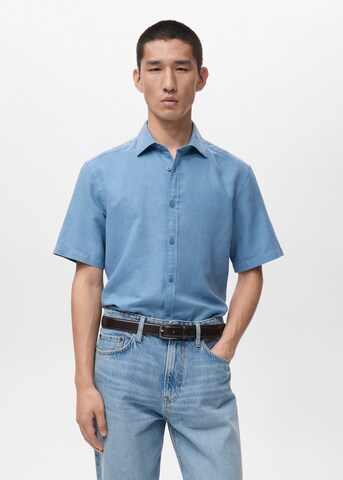 MANGO MAN Regular fit Button Up Shirt 'Ants-H' in Blue: front