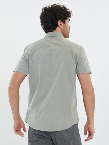 Threadbare - Regular Fit Camisa 'Furore' em cinzento