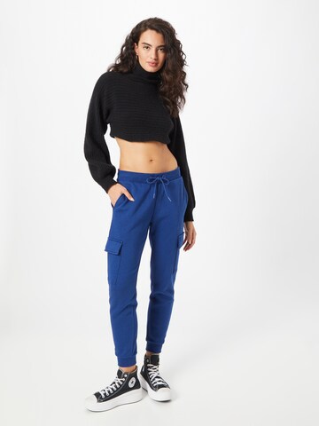 Urban Classics Tapered Cargo trousers in Blue