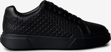 Baskets basses Calvin Klein Jeans en noir : devant