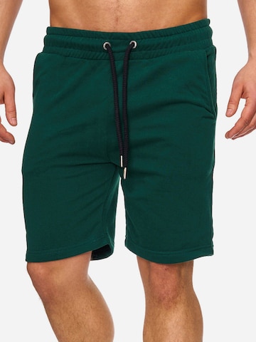 Tazzio Hose '17600' in Grün: Vorderseite