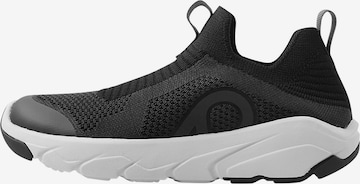 Reima Sneakers 'Sujuva' in Zwart: voorkant