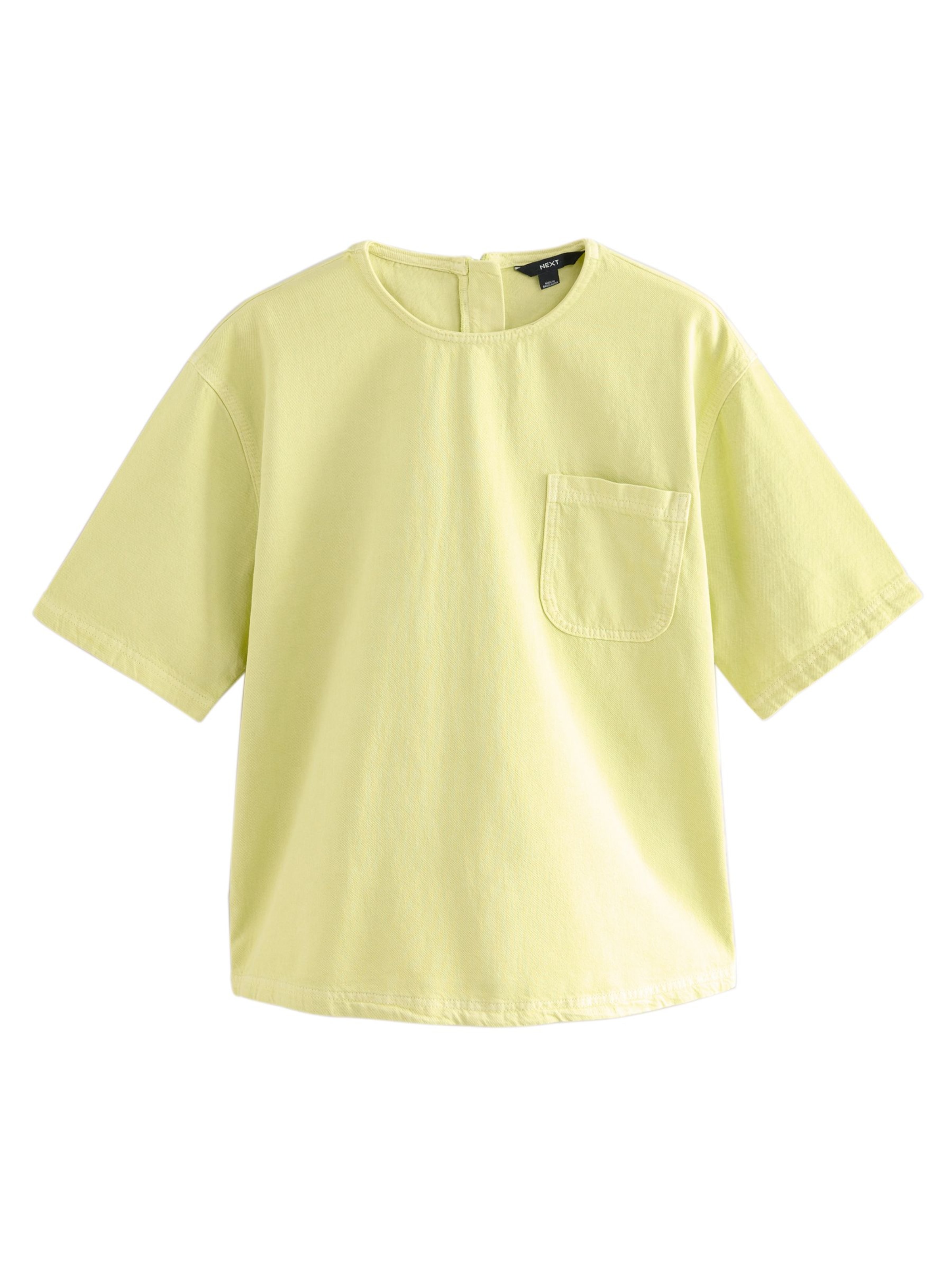 Next Pluus, värv roheline: eest vaates