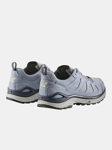 LOWA Halbschuh in Lila