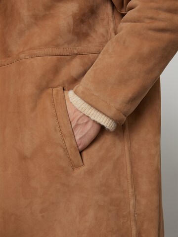 DAN FOX APPAREL Between-Seasons Coat 'Ilias' in Beige