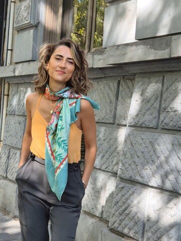 Taneé Sjaal 'NAR' in Gemengde kleuren