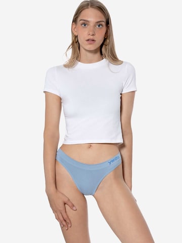String Yenita en bleu