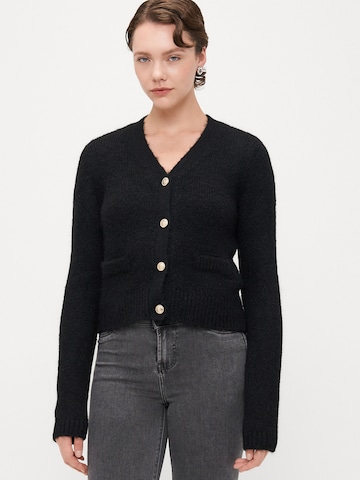 Only Tall Kampsun 'ONLMAGGIE', värv must: eest vaates