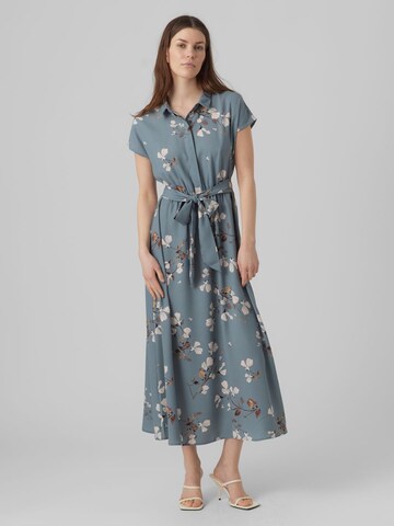 Robe-chemise VERO MODA en vert : devant