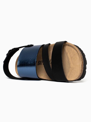 Bayton Remmisandaalit 'Vitoria' värissä hopea