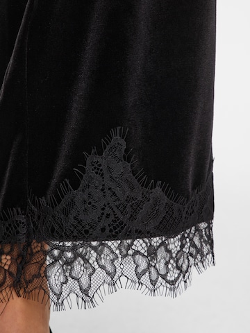 VILA Wide leg Pants 'VIALINDRA' in Black