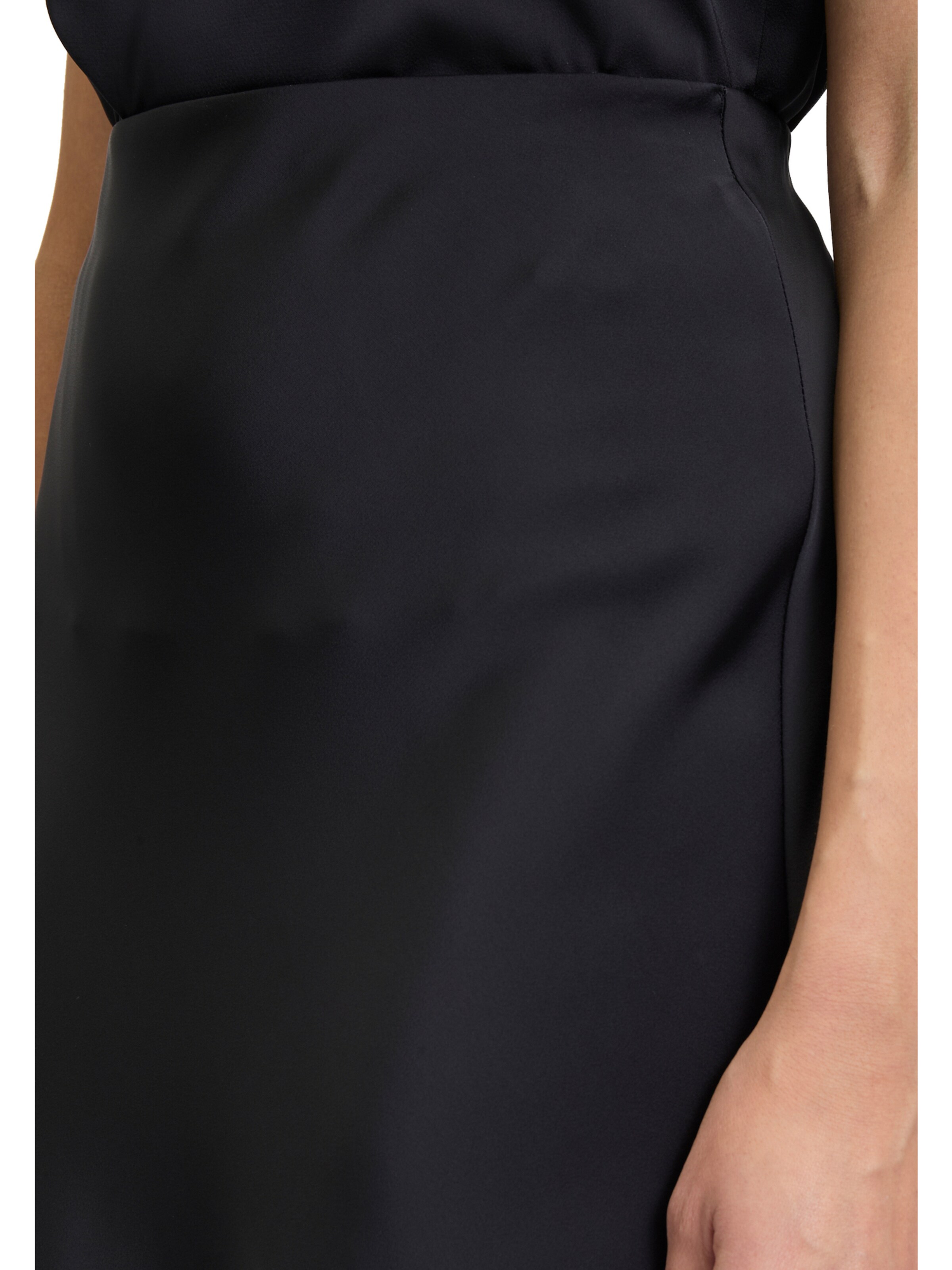 Gonna di Vera Mont in nero