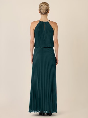 APART Kleid in Grün