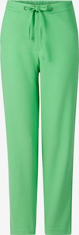 Rich & Royal Regular Trousers in Green: front