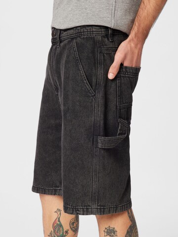 regular Jeans di Cotton On in nero