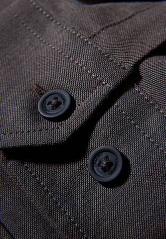 Slim fit Camicia 'Superflex' di Lindbergh in marrone
